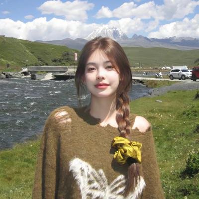 迎风而立的狮子